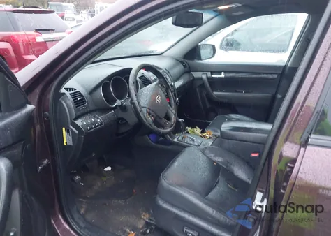 2011 Kia Sorento Ex V6 z USA, uszkodzony, nr VIN 5XYKUDA28BG124213